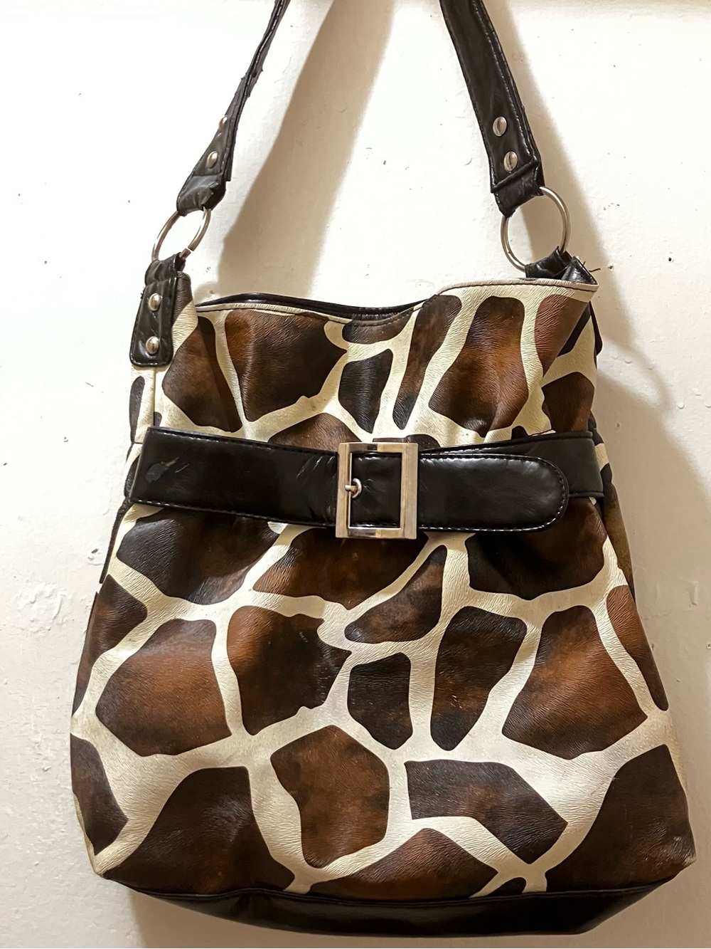 Vintage Giraffe-Print Shoulder Bag in Brown & Cream with Black Strap